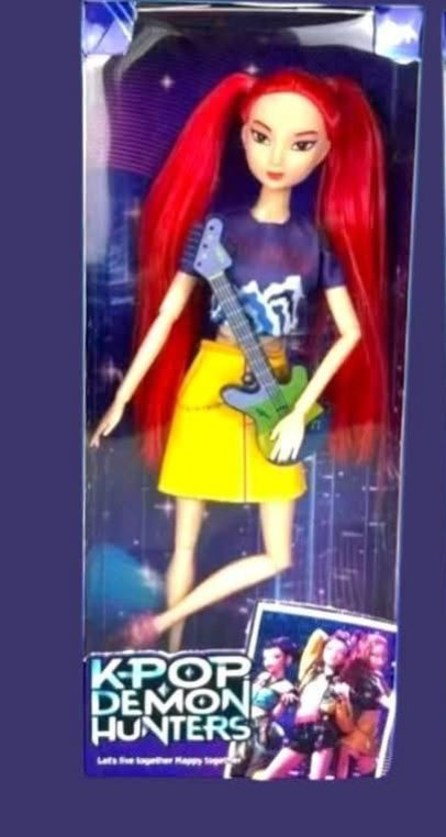 KPOP action figure mira